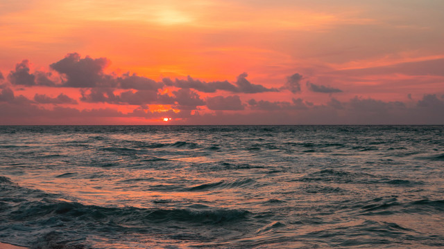 Sunset ocean boat clouds beach #2 free wallpaper for desktop - medium preview image