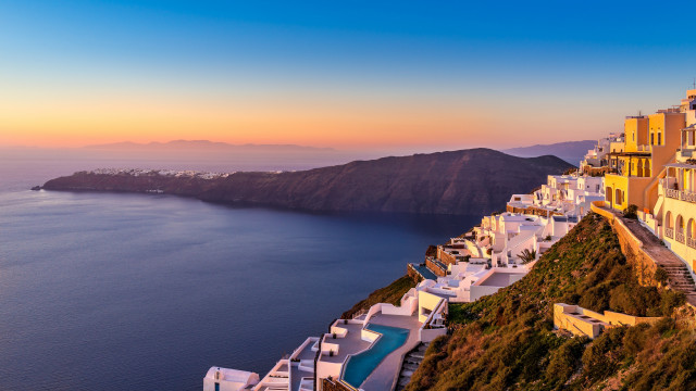 Hillside pool cliff water mountain free wallpaper for desktop - medium preview image