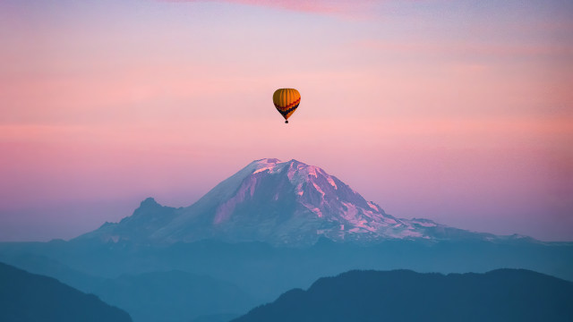 Hot air balloon mountain sunset free wallpaper for desktop - medium preview image