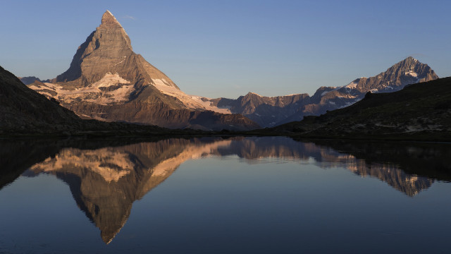 Mountain reflection lake sky cloud free wallpaper for desktop - medium preview image