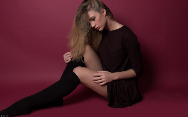 Woman crossed legs black stockings free wallpaper for desktop - medium preview image