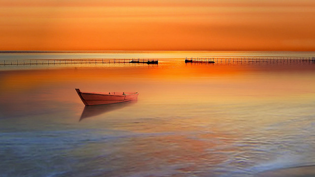 Beach sunset boat pier pastel free wallpaper for desktop - medium preview image