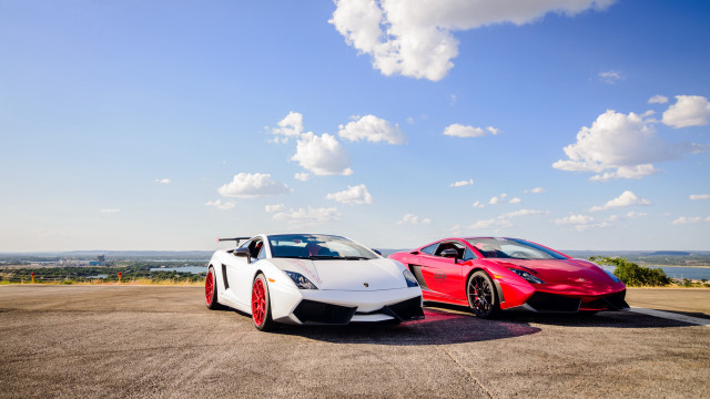 Sports cars cloudy sky beach free wallpaper for desktop - medium preview image