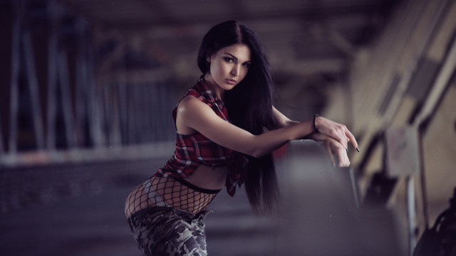 Elina karimova red shirt black free wallpaper for desktop - medium preview image