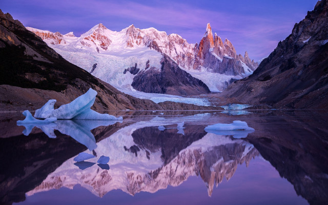Mountain lake icebergs purple sky free wallpaper for desktop - medium preview image