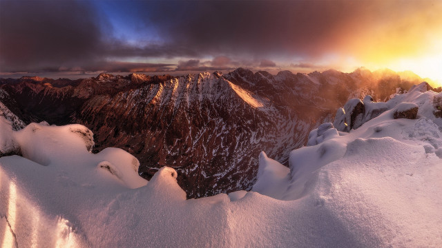 Snowy mountain range sunset cloudy free wallpaper for desktop - medium preview image