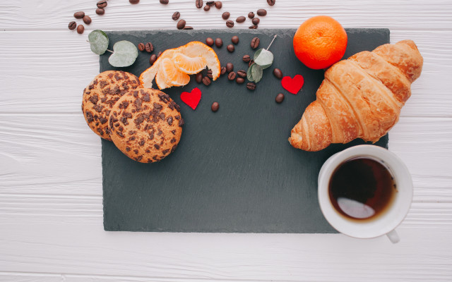 Tray croissant oranges coffee art free wallpaper for desktop - medium preview image