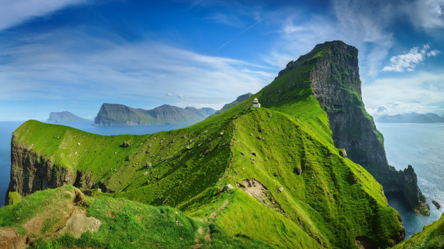 Green mountain lake clouds hill free wallpaper for desktop - medium preview image
