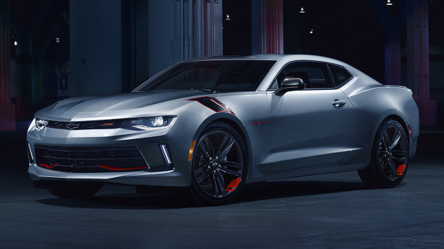 Silver chevrolet camaro digital rendering free wallpaper for desktop - medium preview image