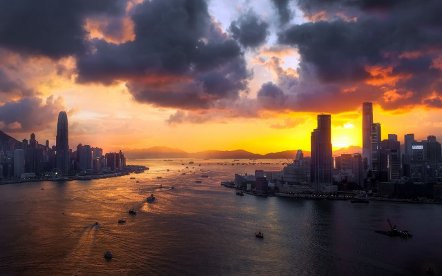 Sunset city boats cloudy sky free wallpaper for desktop - medium preview image