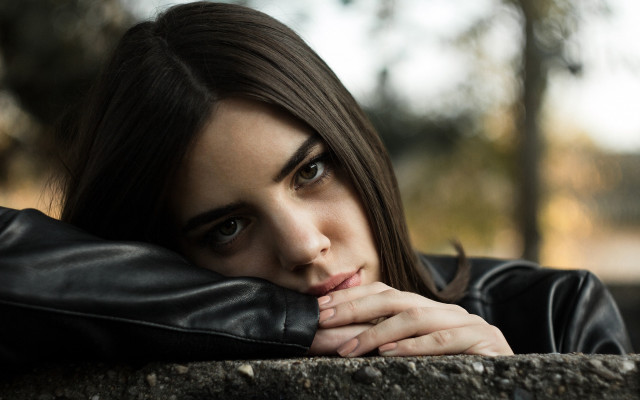 Woman portrait blackhair browneyes schooluniform free wallpaper for desktop - medium preview image