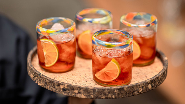 Tray glasses food blurry depth free wallpaper for desktop - medium preview image