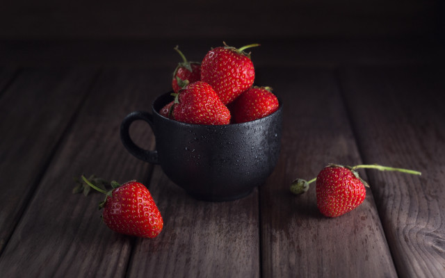 Black cup strawberries wooden table free wallpaper for desktop - medium preview image