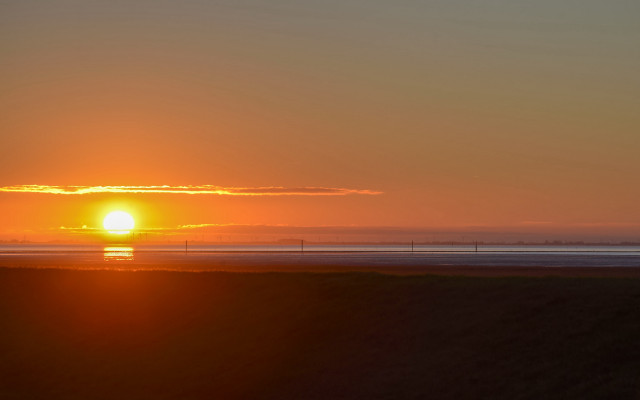 Sunset plane beach surfboard mountain free wallpaper for desktop - medium preview image