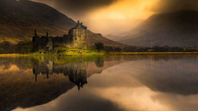 Castle lake mountains clouds reflection free wallpaper for desktop - medium preview image