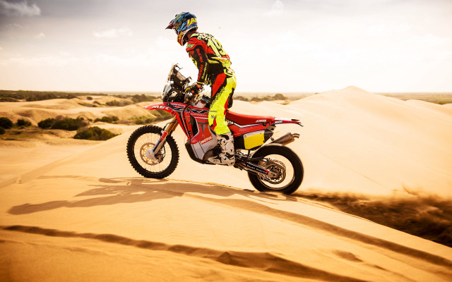 Desert dirtbike sunset helmet jacket free wallpaper for desktop - medium preview image