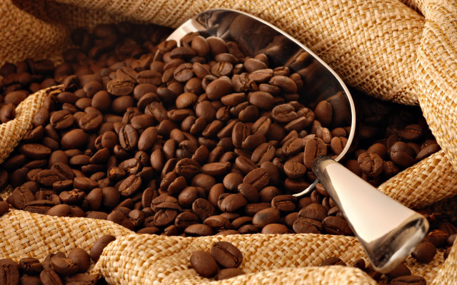Coffee beans sack burlap scoop free wallpaper for desktop - medium preview image