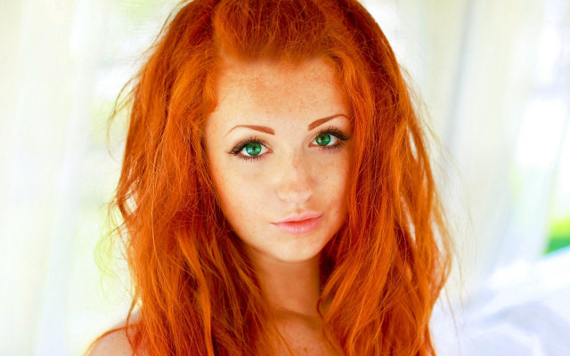 Red hair green eyes portrait free wallpaper for desktop - medium preview image