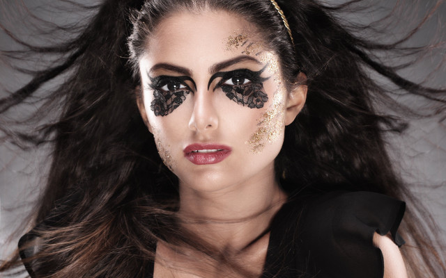 Gothic fashion black gold makeup free wallpaper for desktop - medium preview image