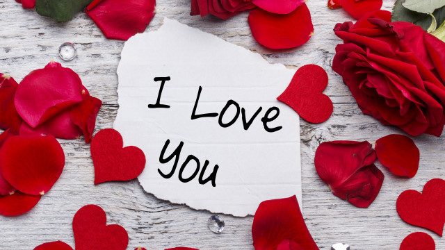 I love you red roses free wallpaper for desktop - medium preview image