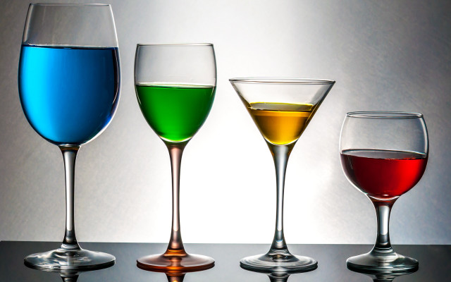 Wine glasses colorful gradient holography free wallpaper for desktop - medium preview image
