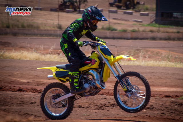 Man riding yellow dirt bike #2 free wallpaper for desktop - medium preview image