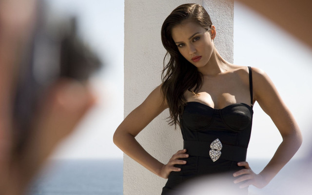 Black dress selfie arabesque polaroid free wallpaper for desktop - medium preview image