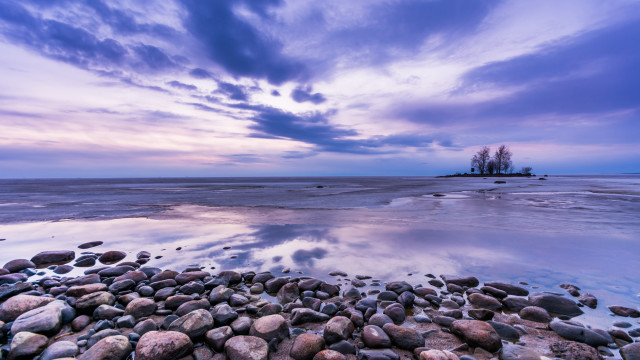 Rocky beach island cloudy sky free wallpaper for desktop - medium preview image