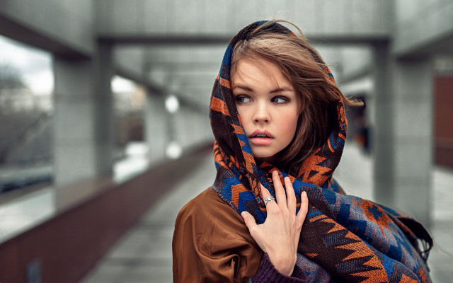 Woman scarf jacket hallway photorealistic free wallpaper for desktop - medium preview image