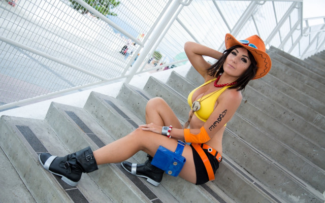 Woman yellow top black shorts #2 free wallpaper for desktop - medium preview image