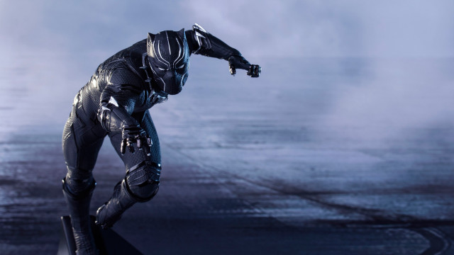 Man suit skateboard foggy sky free wallpaper for desktop - medium preview image