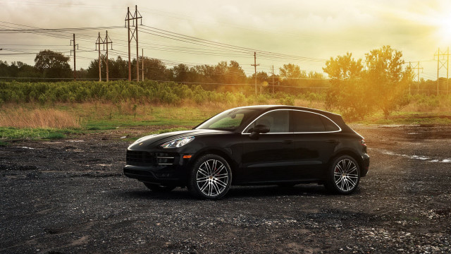 Porsche macan sunset cinematic 3d free wallpaper for desktop - medium preview image