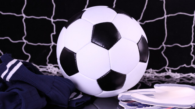 Soccer ball net food glove free wallpaper for desktop - medium preview image
