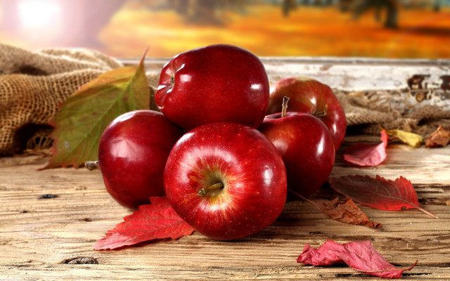 Apples burlap leaves wooden table free wallpaper for desktop - medium preview image