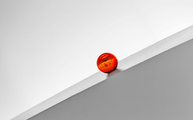 Red object white surface shadow #2 free wallpaper for desktop - medium preview image