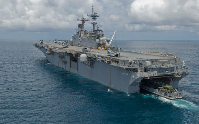 Military ship ocean tug boat free wallpaper for desktop - medium preview image