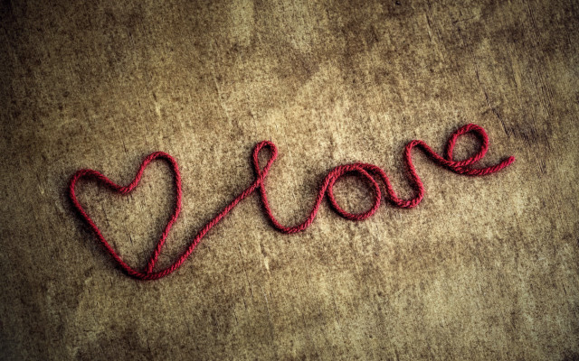 Red string love carpet heart free wallpaper for desktop - medium preview image