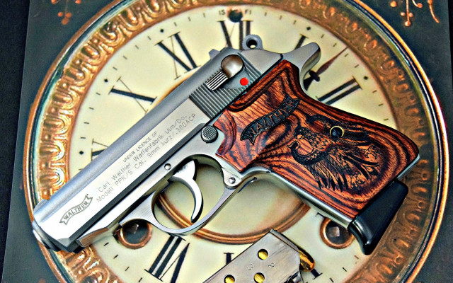 Gun clock face gear magic free wallpaper for desktop - medium preview image