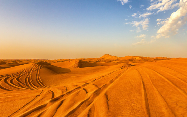 Desert tracks cloudy sky dusk free wallpaper for desktop - medium preview image