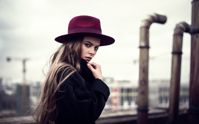 Woman longhair redhat blackcoat makeup free wallpaper for desktop - medium preview image