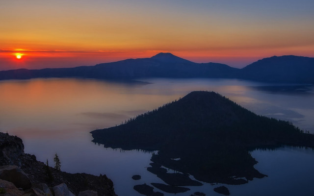 Sunset lake mountain island forest free wallpaper for desktop - medium preview image