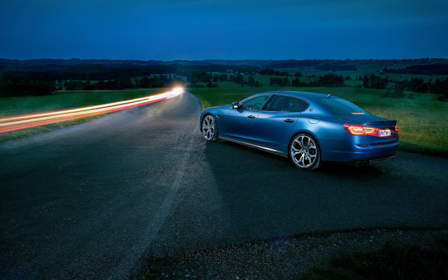 Blue car night road light free wallpaper for desktop - medium preview image