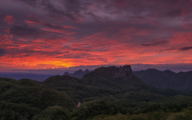 Sunset mountain range red sky #4 free wallpaper for desktop - medium preview image