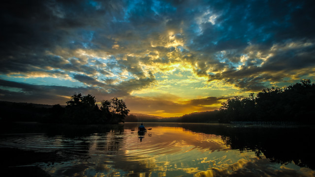 Sunset boat water clouds trees free wallpaper for desktop - medium preview image