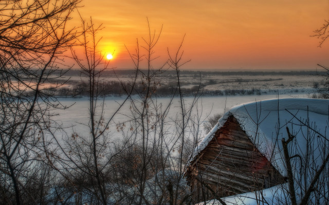 Sunset snowy field cabin lake free wallpaper for desktop - medium preview image