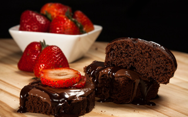 Chocolate cake bite strawberries wooden #2 free wallpaper for desktop - medium preview image