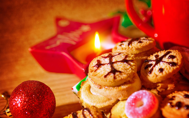 Cookies coffee candle ornament food free wallpaper for desktop - medium preview image