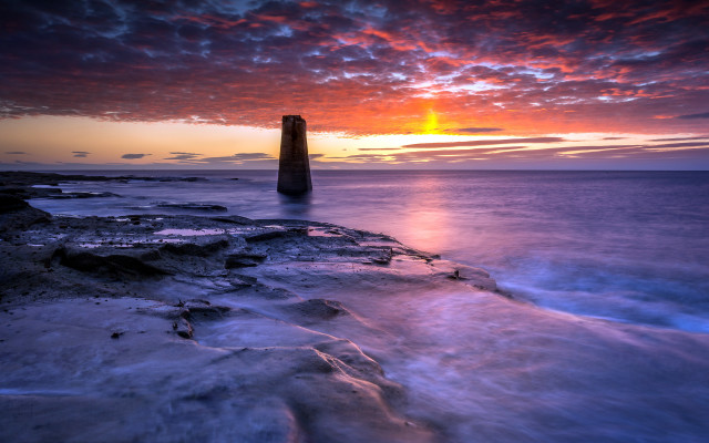 Lighthouse rocky shore sunset clouds #10 free wallpaper for desktop - medium preview image