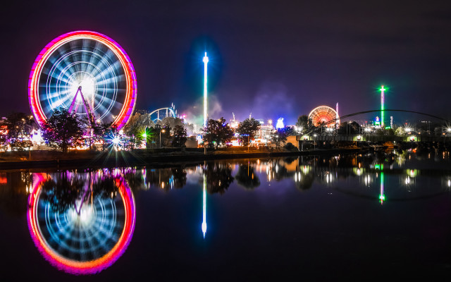Ferris wheel city lights night free wallpaper for desktop - medium preview image