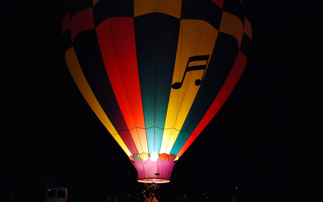 Colorful hotairballoon musicalnote night people free wallpaper for desktop - medium preview image